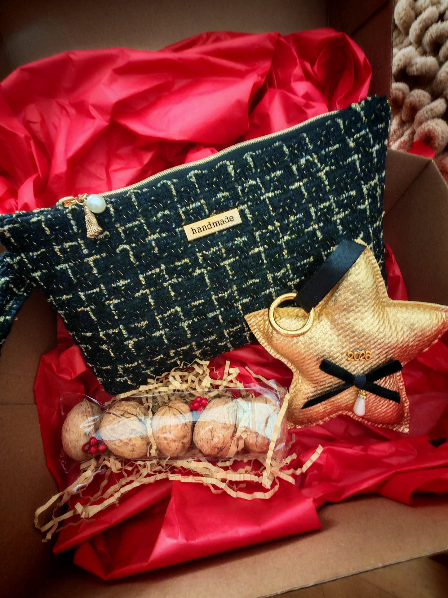 LA PARISIENNE – Tweed Collection