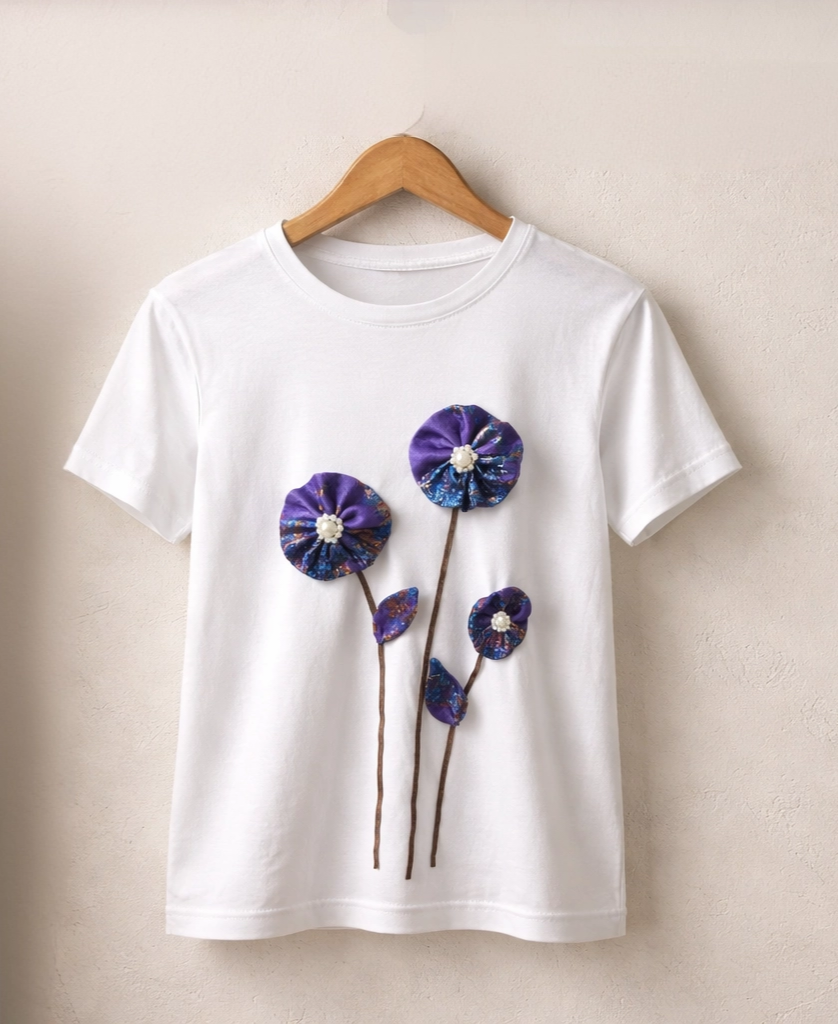 Améthyste Bloom – Floral t-Shirt