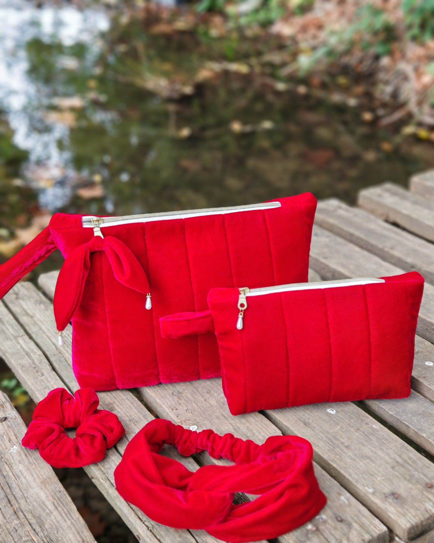 IGNÍCIA – Red Velvet Bag