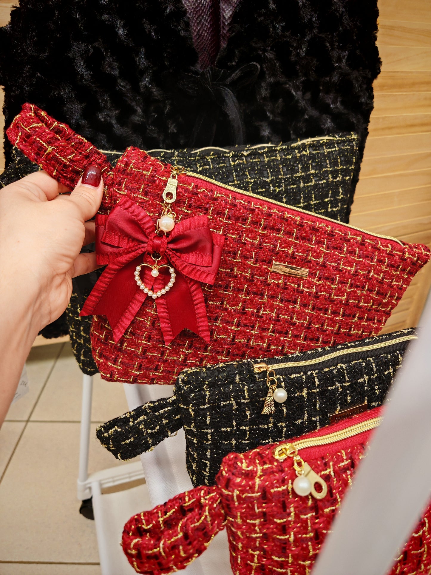 LA PARISIENNE – Tweed Collection