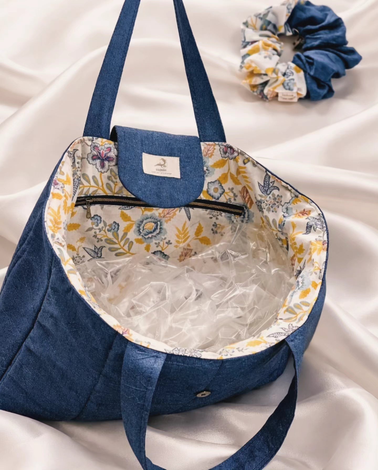 NUIT FROISSÉE Tote Bag – Navy