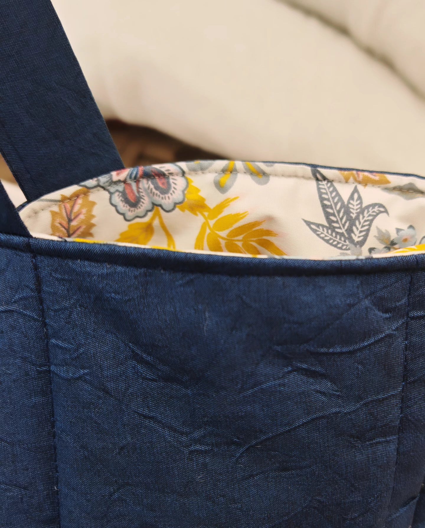 NUIT FROISSÉE Tote Bag – Navy