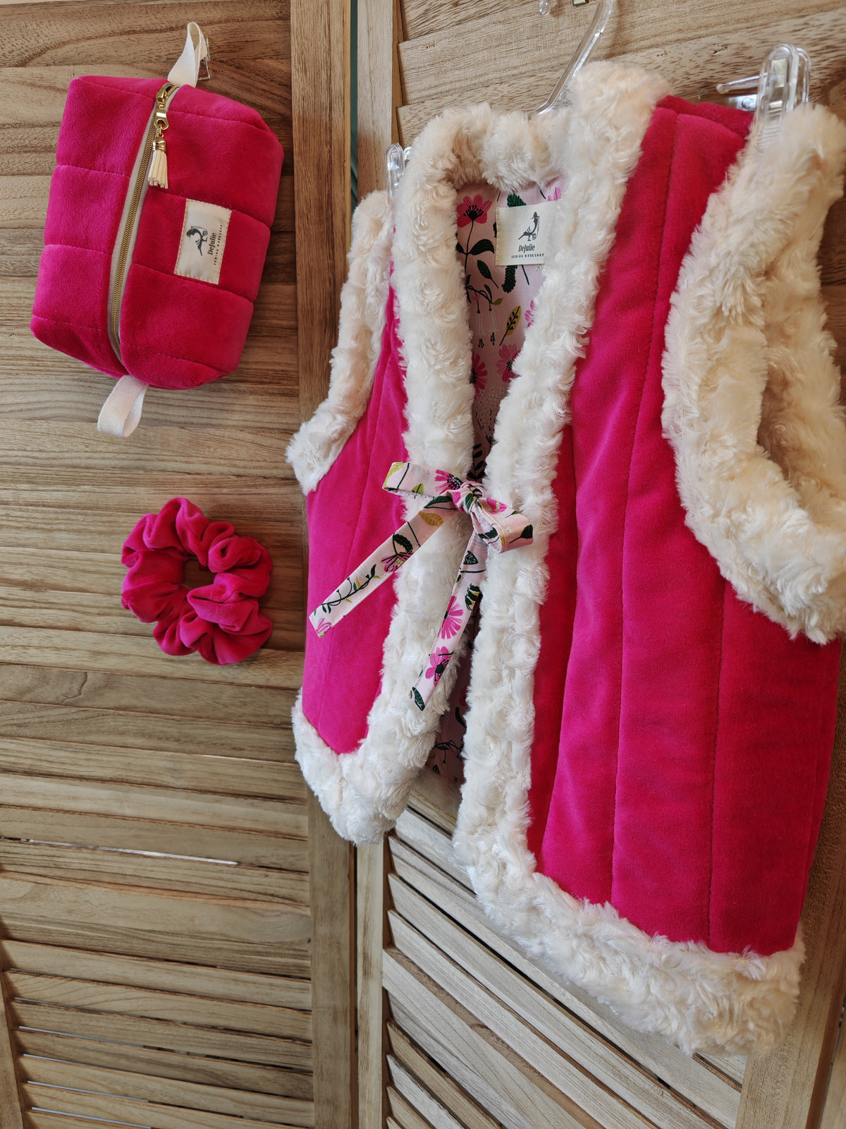 DISNEY PRINCESS – Velvet Reversible Vest