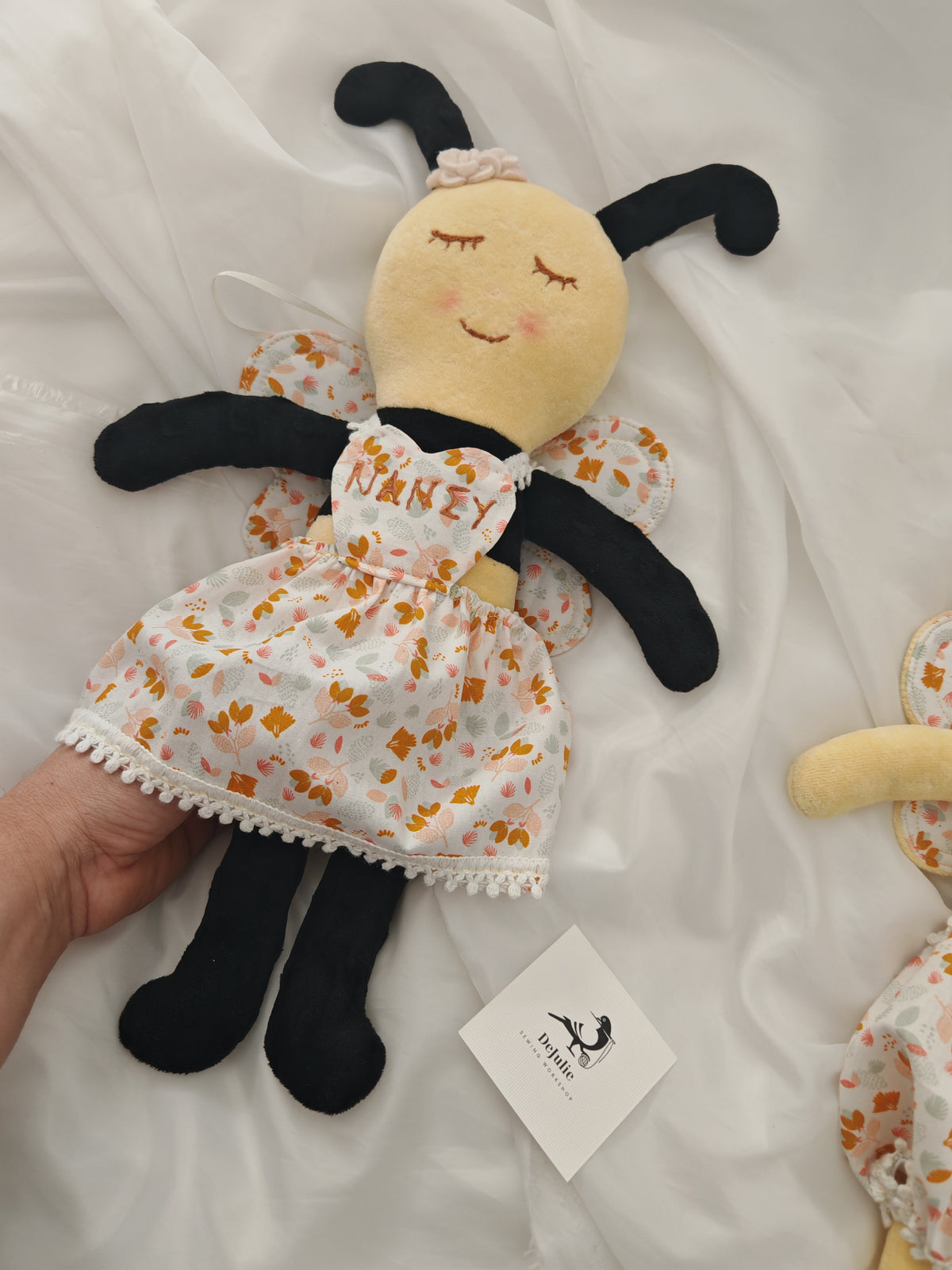 🐝 MÉLIE - Handmade Soft Doll